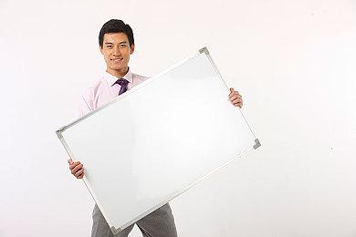 索尼公布9月会免游戏同时全线上调年费价格